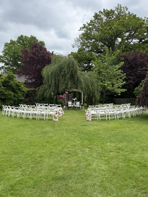 Hochzeit in De Ole Schüün