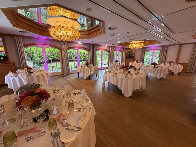 Hochzeit im Waldhaus Reinbek mit Laura Knorr